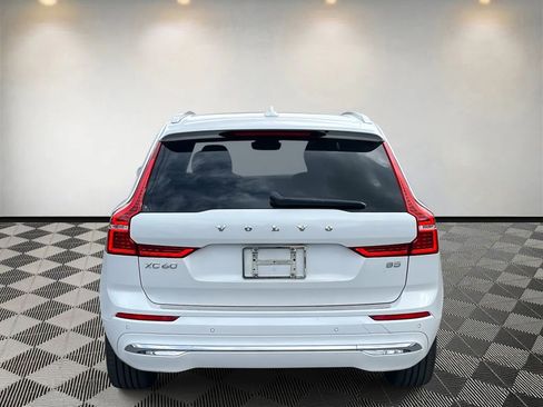 Used 2023 Volvo XC60 B5 Plus w/ Protection Package Premier image 4