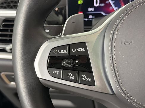 Used 2026 BMW X7 xDrive40i w/ M Sport Package image 29