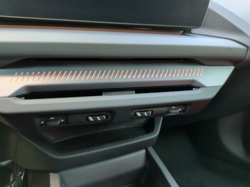 New 2026 BMW 228i xDrive AWD/4WD image 18