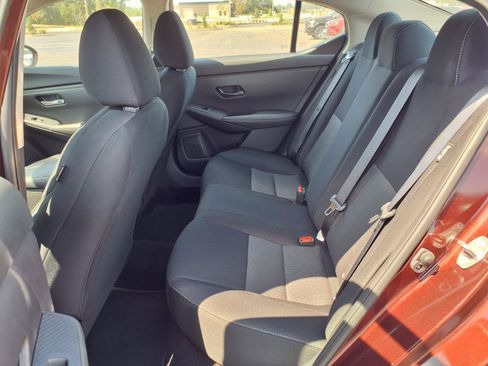 Used 2025 Nissan Sentra SV FWD image 23