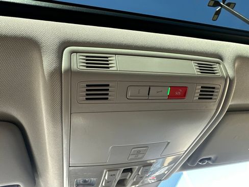 Certified 2023 Volkswagen Taos SE AWD/4WD image 73