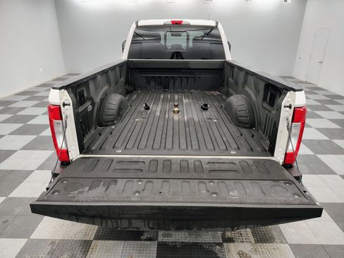 Used 2017 Ford F350 King Ranch w/ FX4 Off-Road Package image 23