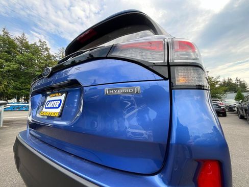 Used 2025 Subaru Forester Limited AWD/4WD image 8