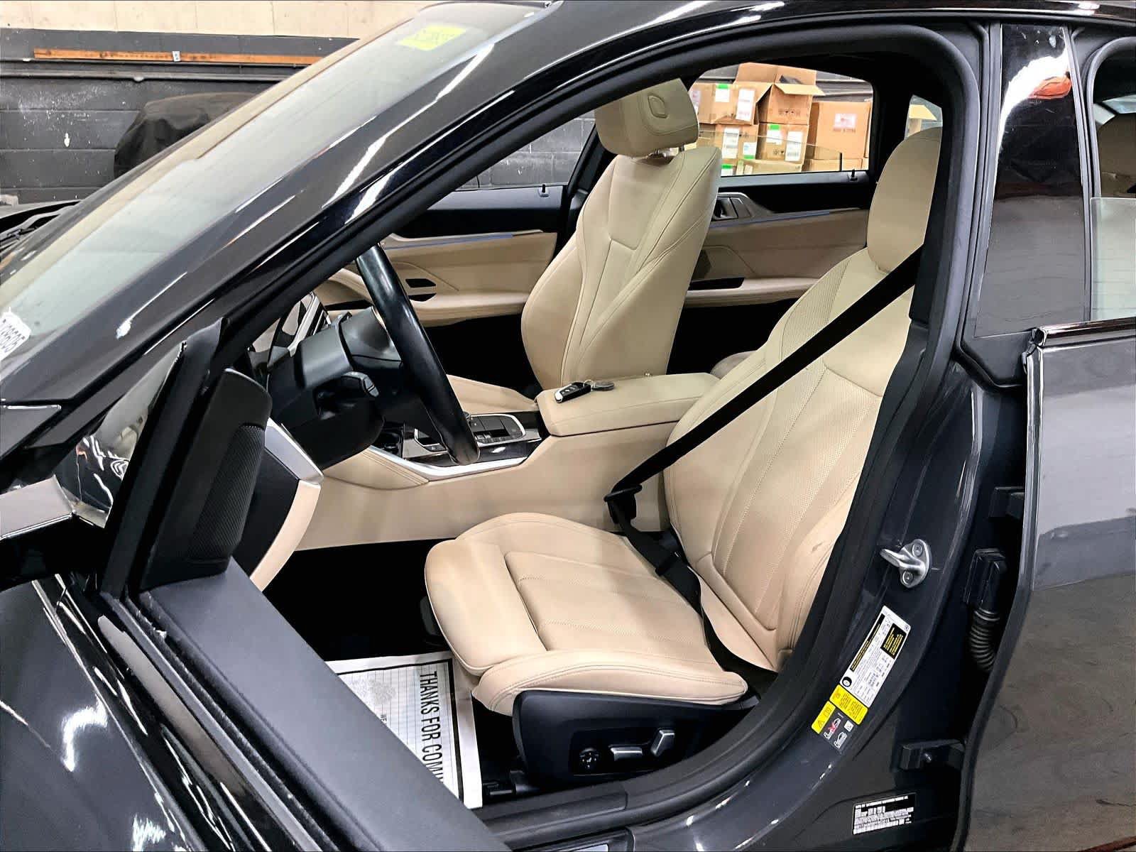 Used 2023 BMW i4 eDrive40 w/ M Sport Package RWD image 28