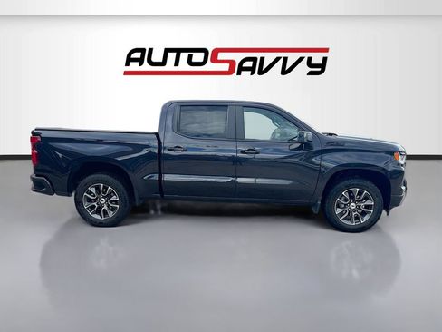 Used 2024 Chevrolet Silverado 1500 RST w/ Z71 Off-Road Package AWD/4WD image 8