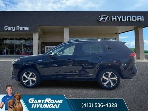Used 2023 Toyota RAV4 SE AWD/4WD image 5