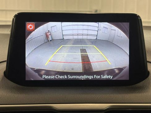 Used 2018 MAZDA MAZDA3 Touring image 43