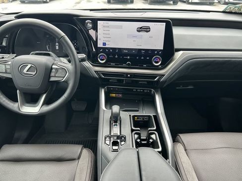 Used 2026 Lexus TX 350 AWD w/ Technology Package image 15