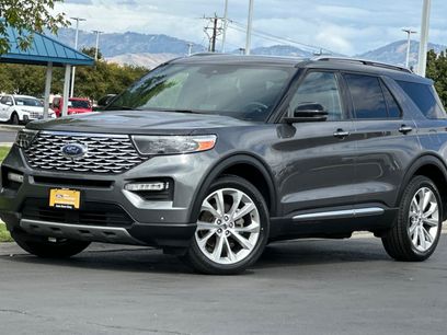 Certified 2023 Ford Explorer Platinum w/ Technology Package