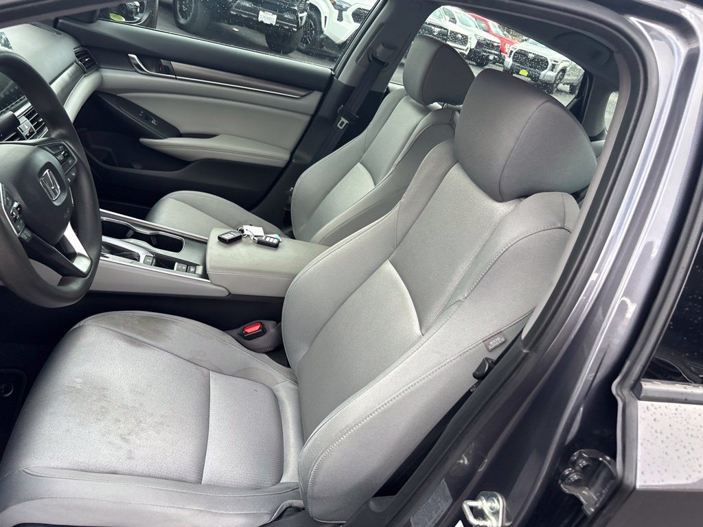 Used 2019 Honda Accord LX image 13