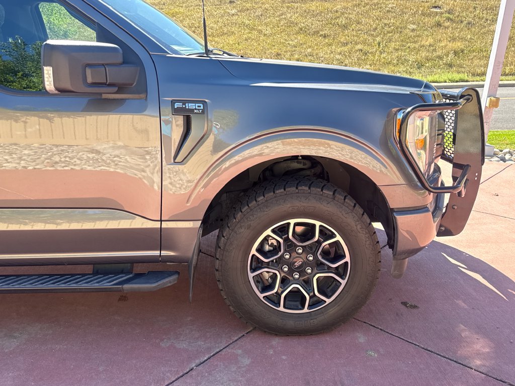 Used 2022 Ford F150 XLT w/ Equipment Group 302A High AWD/4WD image 29