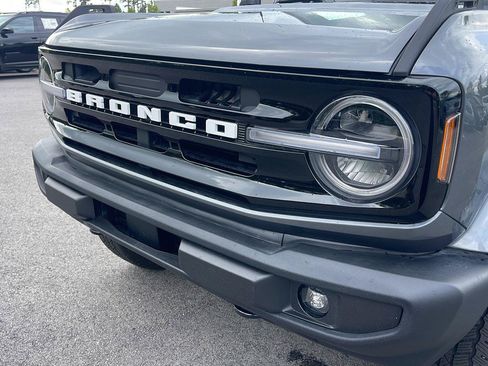 Used 2024 Ford Bronco Outer Banks AWD/4WD image 14