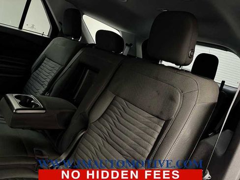 Used 2020 Ford Explorer XLT w/ Comfort Package image 15