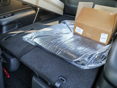 New 2026 Hyundai Ioniq 9 SEL image 19