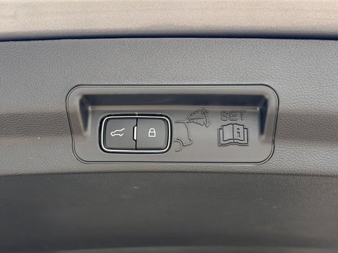 New 2026 Ford Explorer Active w/ Active Comfort Package RWD image 11