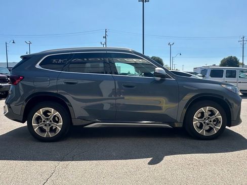 Used 2023 BMW X1 xDrive28i w/ Premium Package image 12