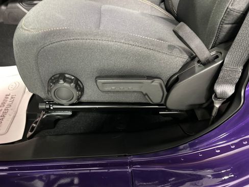 New 2026 Jeep Gladiator Sport image 11