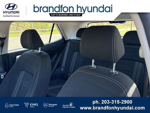 Certified 2023 Hyundai Venue SEL FWD image 22