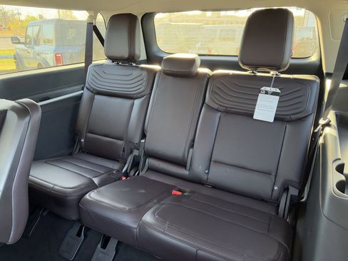 New 2025 Ford Expedition Max Platinum w/ Platinum Ultimate Package image 52