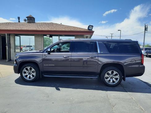 Used 2016 Chevrolet Suburban LTZ AWD/4WD image 2