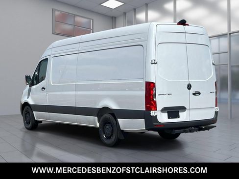 New 2026 Mercedes-Benz Sprinter 2500 image 3