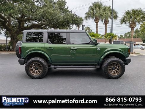 Used 2024 Ford Bronco Outer Banks image 3