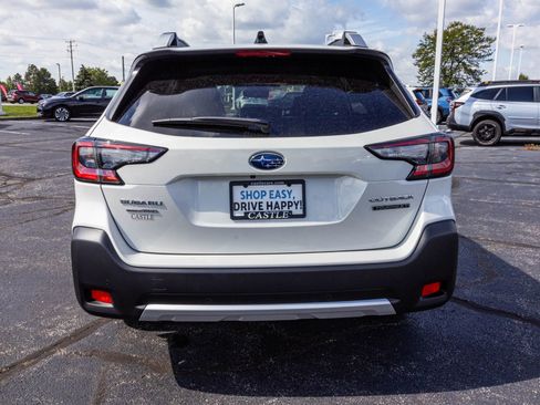 New 2025 Subaru Outback Touring XT image 9