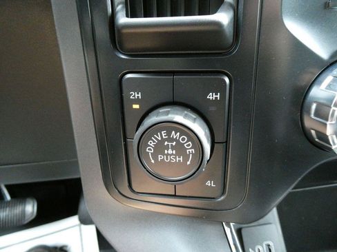 New 2026 Ford F150 XLT w/ Equipment Group 302A MID AWD/4WD image 21