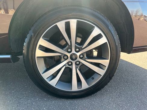 Used 2020 Ford Expedition Platinum image 43