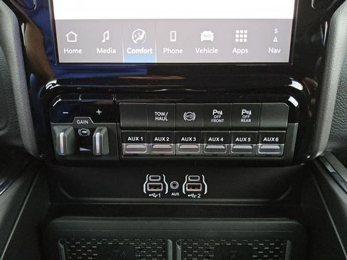 New 2026 RAM 2500 Laramie w/ Night Edition image 22