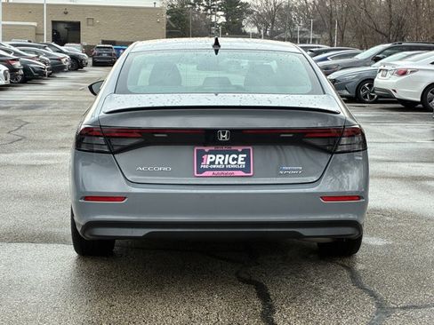 Used 2023 Honda Accord Sport image 6