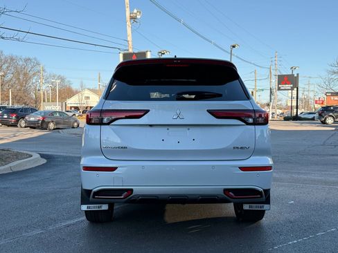 Used 2024 Mitsubishi Outlander SEL image 10