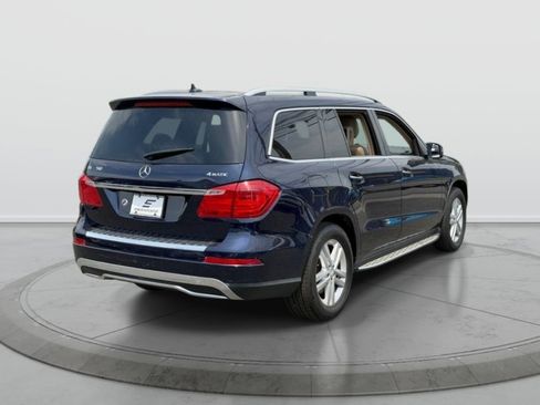 Used 2014 Mercedes-Benz GL 450 4MATIC image 7