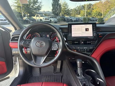 Used 2022 Toyota Camry XSE FWD image 5
