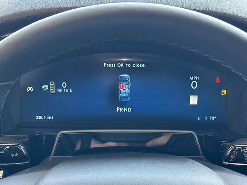 New 2025 Lincoln Corsair Reserve w/ Equipment Group 202A image 22