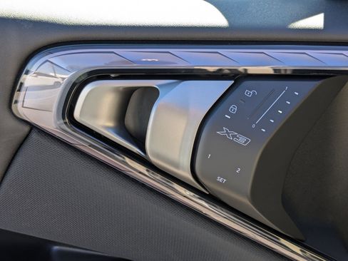 New 2026 BMW X3 xDrive30 w/ Premium Package image 12