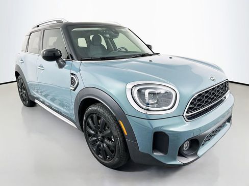 Certified 2024 MINI Cooper Countryman S FWD image 3