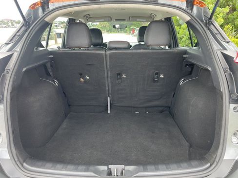 Used 2019 Nissan Kicks SR w/ SR Premium Package image 28