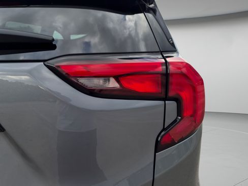 Used 2020 GMC Terrain SLE w/ Elevation Edition AWD/4WD image 60