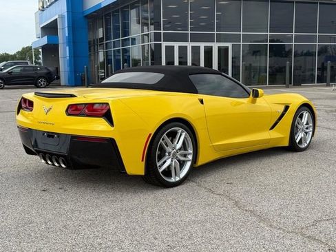 Used 2019 Chevrolet Corvette Stingray Convertible w/ 3LT Preferred Equipment Group RWD image 5