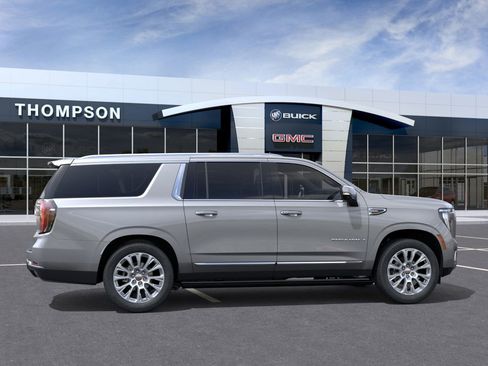 New 2026 GMC Yukon XL Denali w/ Sun & Power Step Package image 40