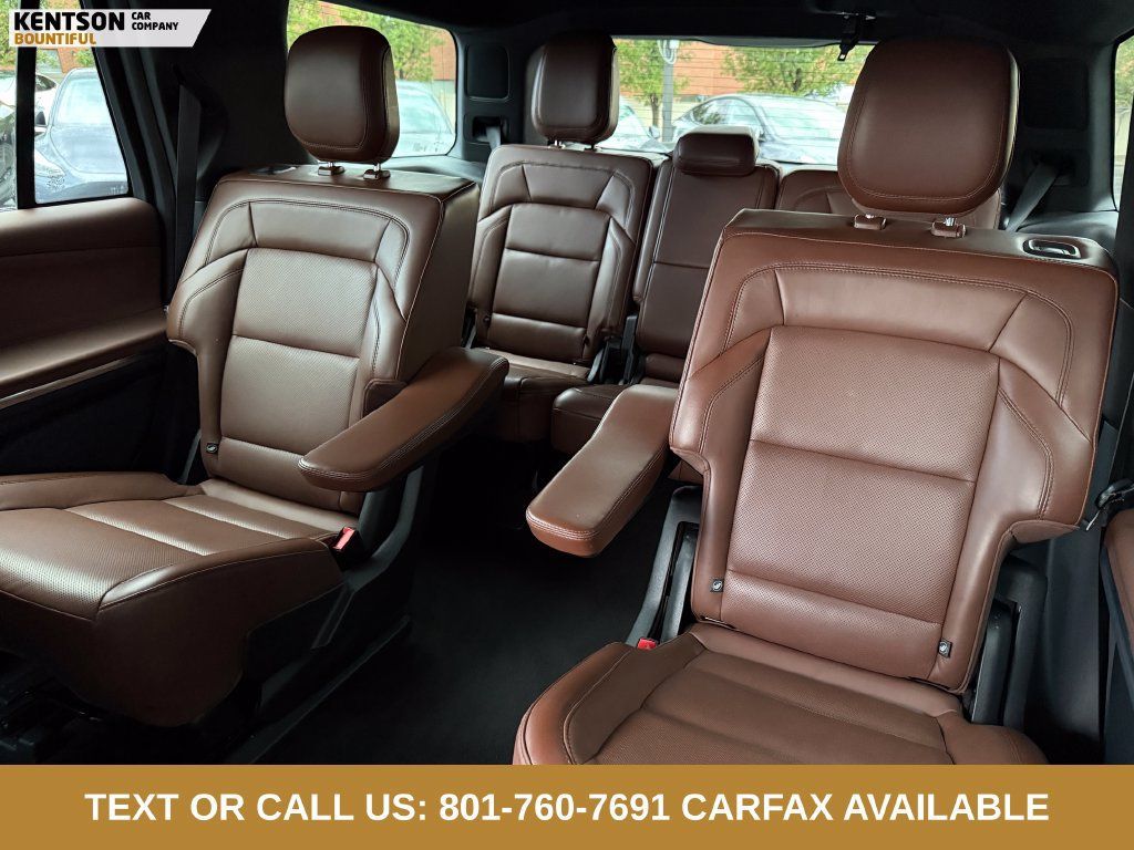 Used 2025 Lincoln Navigator Reserve AWD/4WD image 28