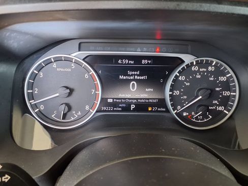 Used 2023 Nissan Rogue S AWD/4WD image 27