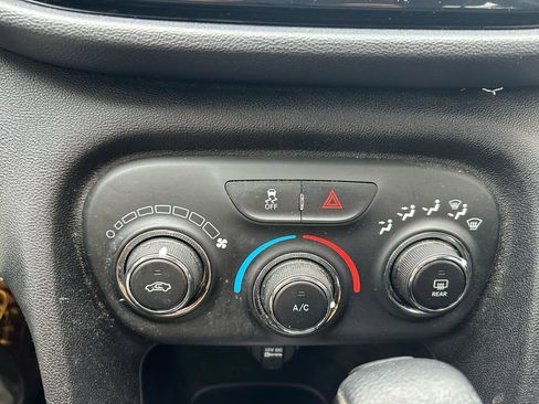 Used 2013 Dodge Dart SXT w/ SXT Special Edition Group image 22