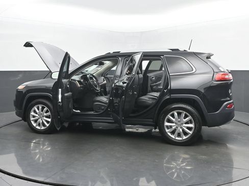 Used 2016 Jeep Cherokee Limited AWD/4WD image 50