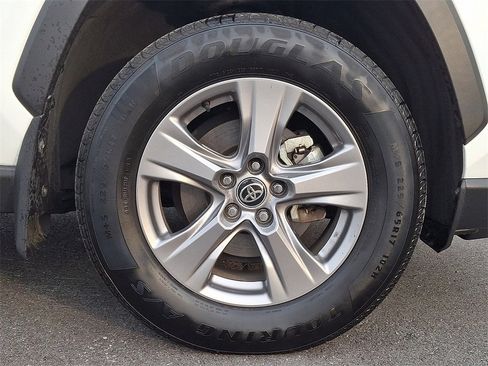 Used 2024 Toyota RAV4 XLE image 8