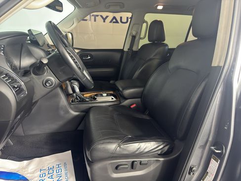 Used 2021 Nissan Armada SL w/ Captain's Chairs Package AWD/4WD image 14