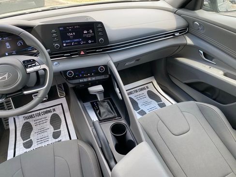 Used 2026 Hyundai Elantra Sport FWD image 25
