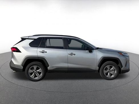 Used 2025 Toyota RAV4 LE image 16