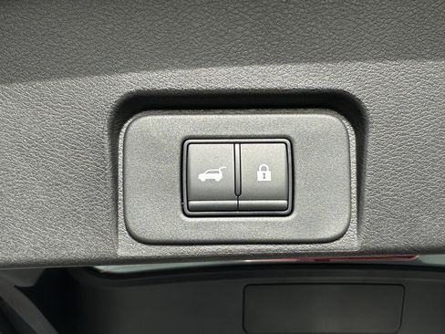 New 2026 Nissan Rogue SV AWD/4WD image 34